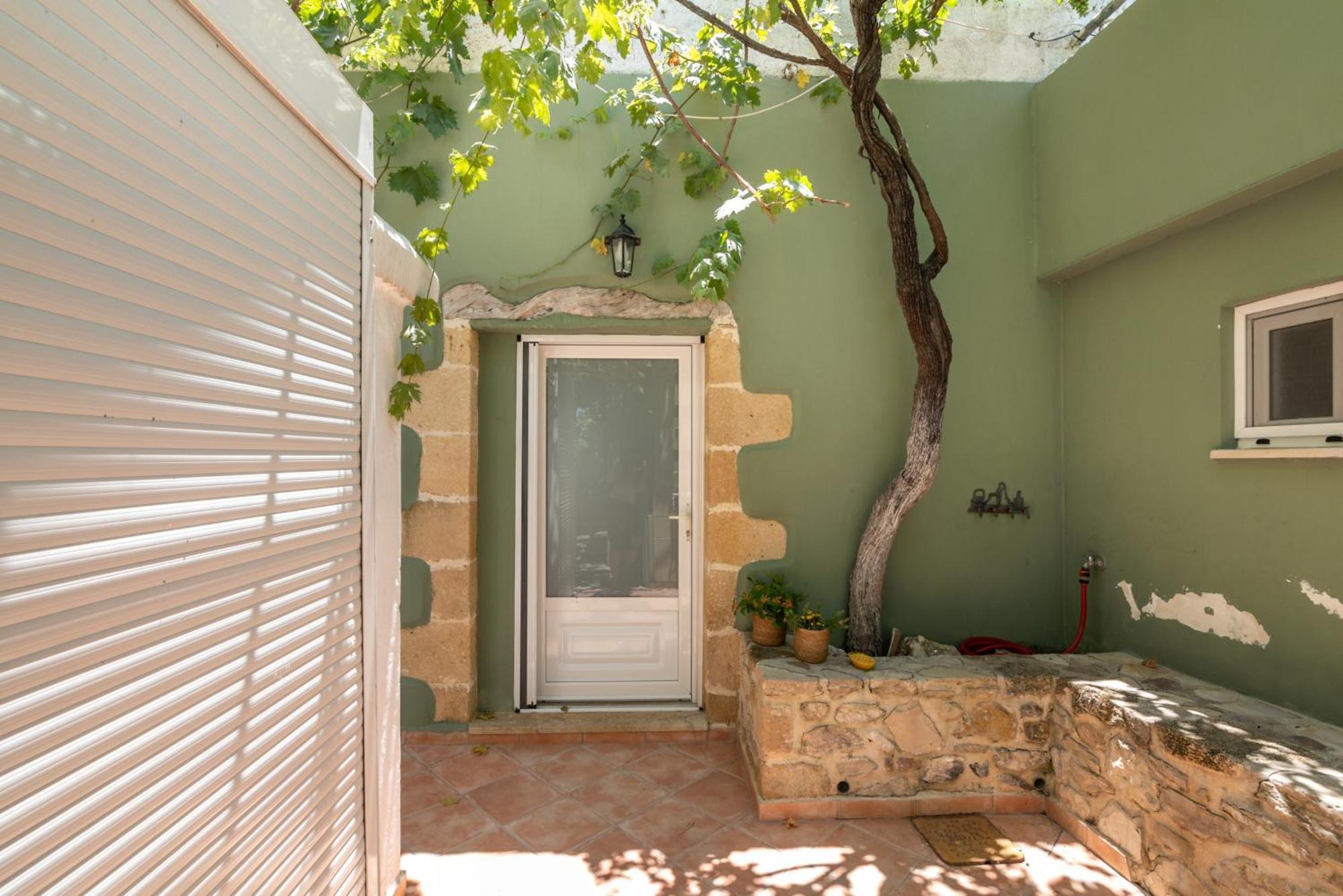 Villa Grandma'S Nest Kíssamos Exterior foto